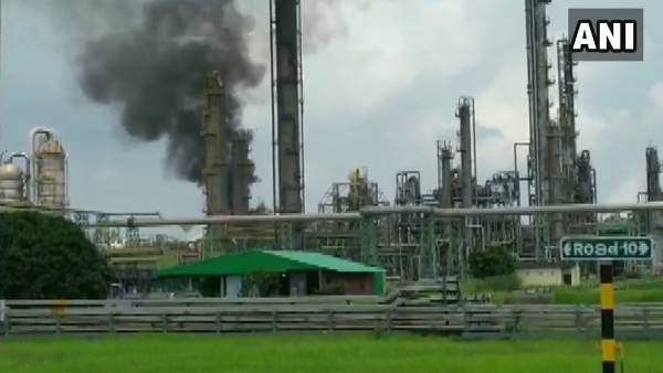 West Bengal: fire breaks out at Naphtha Cracker Unit of Haldia Petrochemicals 10 injured West Bengal: fire breaks out at Naphtha Cracker Unit of Haldia Petrochemicals 10 injured