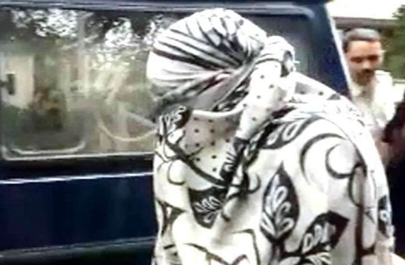 These Five women Arrested in Honey trap case of Madhya pradesh These Five women Arrested in Honey trap case of Madhya pradesh