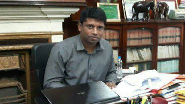 Kannan gopinathan, pune, pune university, library, ias, jammu kashmir, resign, कन्नन गोपीनाथन, पुणे Kannan gopinathan, pune, pune university, library, ias, jammu kashmir, resign, कन्नन गोपीनाथन, पुणे