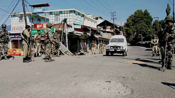 curfew is lifted from 22 districts of jammu and kashmir curfew is lifted from 22 districts of jammu and kashmir