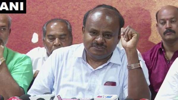 HD Kumaraswamy says PM Narendra Modi being there at Isro centre was a bad omen for the scientists HD Kumaraswamy says PM Narendra Modi being there at Isro centre was a bad omen for the scientists
