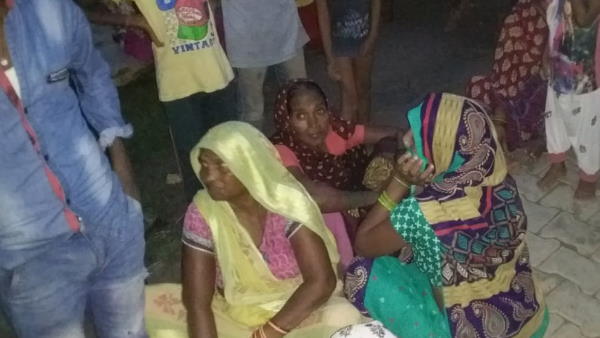मुम्बई से लौटे पहले पति ने की हत्या