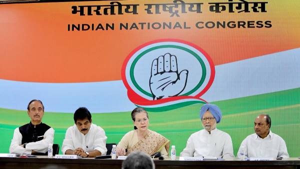 Congress, sonia gandhi, economic slowdown, slowdown, economy, KC Venugopal, आर्थिक मंदी, कांग्रेस, सोनिया गांधी, मंदी, अर्थव्यवस्था Congress, sonia gandhi, economic slowdown, slowdown, economy, KC Venugopal, आर्थिक मंदी, कांग्रेस, सोनिया गांधी, मंदी, अर्थव्यवस्था
