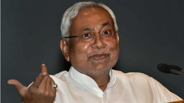 'बिहार में बहार हो, नीतीशे कुमार हो'