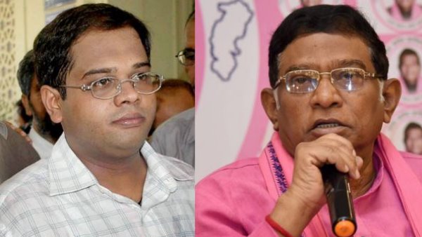 'इस घड़ी में मैं निशब्द हूं'