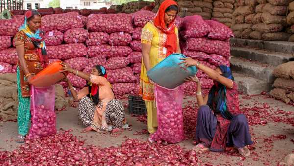 प्रत्येक व्यक्ति महज 5 किलोग्राम प्याज ही खरीद सकता है