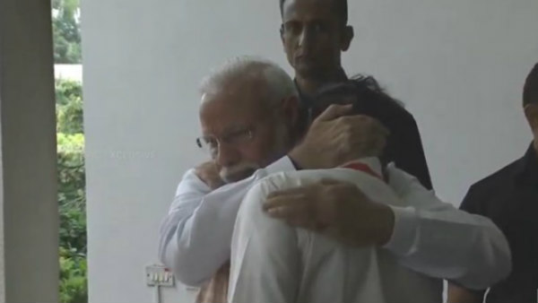 वैज्ञानिकों को दी पीएम ने हिम्मत