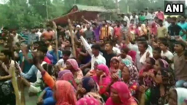 bhim rao ambedkar statue damaged in saharanpur bhim rao ambedkar statue damaged in saharanpur