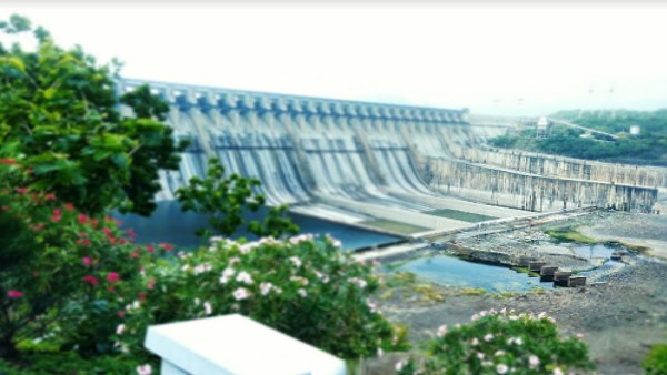 पहली बार बांध का जलस्तर इतना ऊंचा दिखा