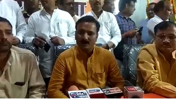 bsa had asked me 20 thousand bribe says primary education minister satish dwivedi bsa had asked me 20 thousand bribe says primary education minister satish dwivedi