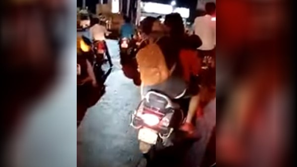 ट्रैफिक पुलिस भी हरकत में आई