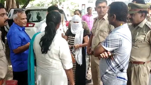 SIT stopped law student in the way to court SIT stopped law student in the way to court