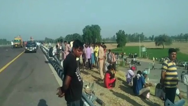 गांववाले युवकों पर पत्थर फेंकने लगे, वो बोलेरो लेकर भागे