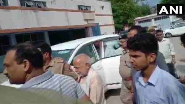 Police arrested Swami Chinmayananda Police arrested Swami Chinmayananda