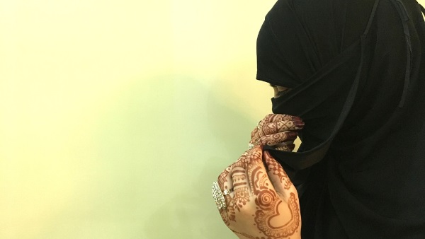 man gives triple talaq to pregnant wife for dowry man gives triple talaq to pregnant wife for dowry