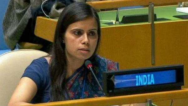 'राइट टू रिप्लाई' में पाकिस्तान को धोने की तैयारी?