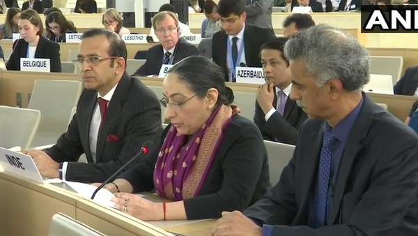 UNHRC में भारत बोला- झूठ की रनिंग कमेंट्री कर रहा पाकिस्तान UNHRC में भारत बोला- झूठ की रनिंग कमेंट्री कर रहा पाकिस्तान
