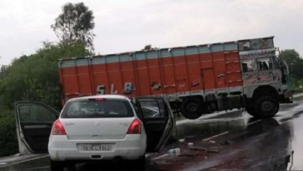 रिश्तेदार से पीड़िता ने बताया- मैंने ट्रक को सीधे अपनी ओर आते देखा