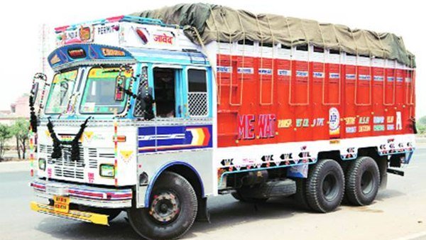 इन नियमों के तहत ट्रक मालिक पर लगा तगड़ा जुर्माना