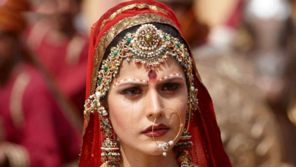 'किसिंग सीन की रिहर्सल करना चाहता था वो डायरेक्टर'