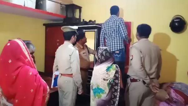 पति, सास-ससुर के खिलाफ मुकदमा दर्ज
