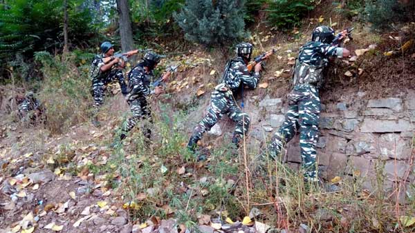 J&K: पाकिस्तानी रेंजर्स ने हीरा नगर सेक्टर में की फायरिंग J&K: पाकिस्तानी रेंजर्स ने हीरा नगर सेक्टर में की फायरिंग