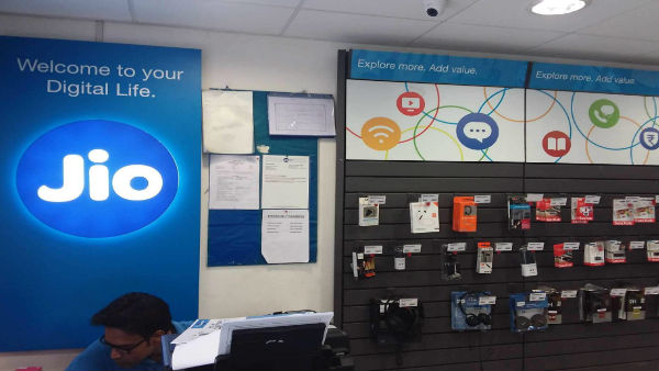 Reliance Jio New Year Offer: Jio Launched recharge plan with 252 GB Data with unlimited calling Reliance Jio New Year Offer: Jio Launched recharge plan with 252 GB Data with unlimited calling