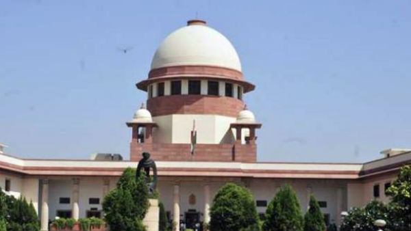 जानबूझकर लीक की गई जानकारी