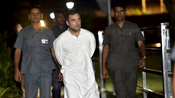 राहुल गांधी ने हमें छोड़ दिया: सलमान खुर्शीद