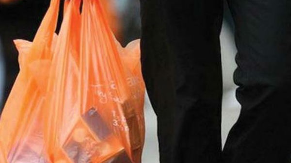 Stop Plastic Pollution: प्रकृति ही देगी प्लास्टिक का हल Stop Plastic Pollution: प्रकृति ही देगी प्लास्टिक का हल