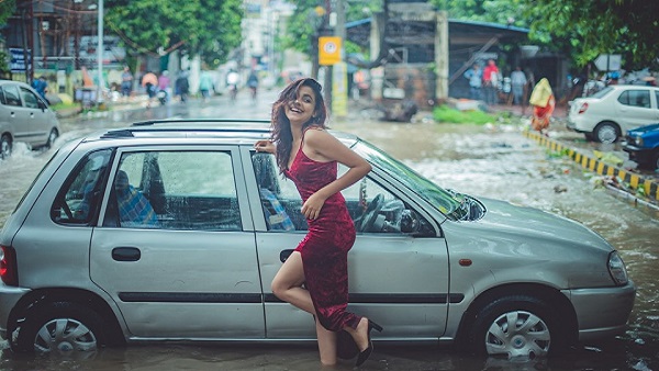सोशल मीडिया पर मचा बवाल