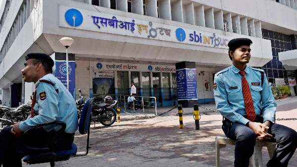 बैंकों ने किए कैश की किल्लत से निपटने के इंतजाम