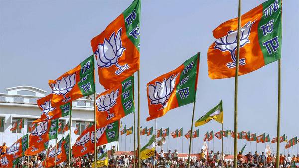 दूसरे राउंड में विशाल नैहरिया ने बढ़त बना ली