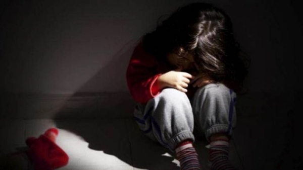 खून से लथपथ बेड पर बेहोश पड़ी थी भतीजी