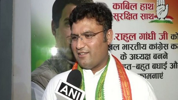 बागी हो सकते हैं कई नेता