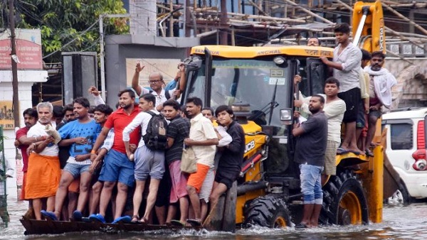 पटना में एनडीआरएफ की 6 टीमें तैनात