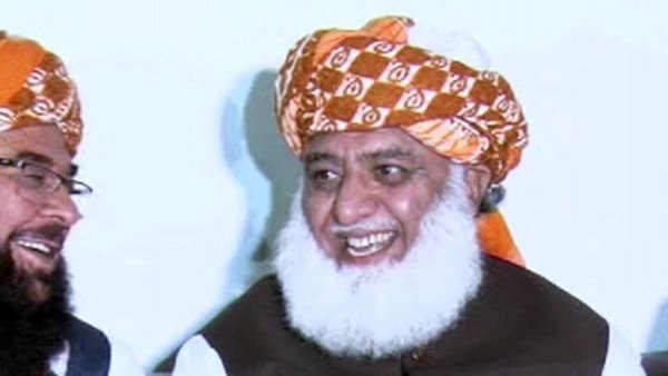 27 अक्टूबर से सरकार के खिलाफ 'आजादी' मार्च का ऐलान कर दिया