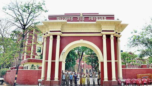 कोर्ट ने पूछा- 9 महीने में केस दर्ज क्यों नहीं हुआ