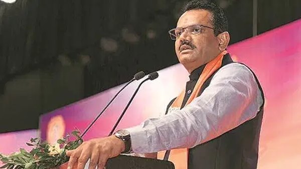 'पहले सचिन पायलट को संभालें, हम बर्दाश्त नहीं करेंगे'