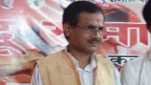 जानिए कमलेश तिवारी के बारे में