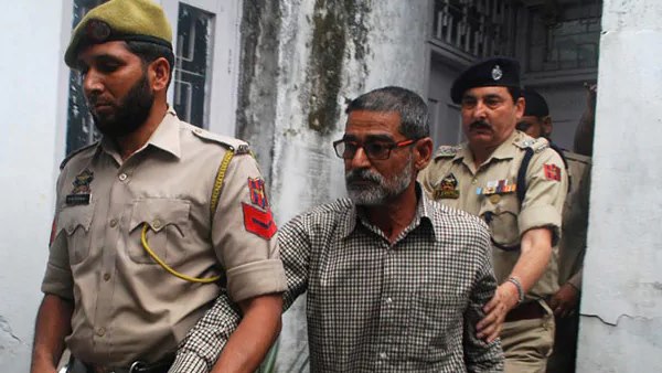 Jammu court ordered registration of FIR against all members of SIT who investigate Kathua rape case Jammu court ordered registration of FIR against all members of SIT who investigate Kathua rape case