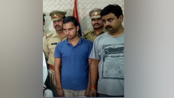 दोनों जालसाज दबोचे गए