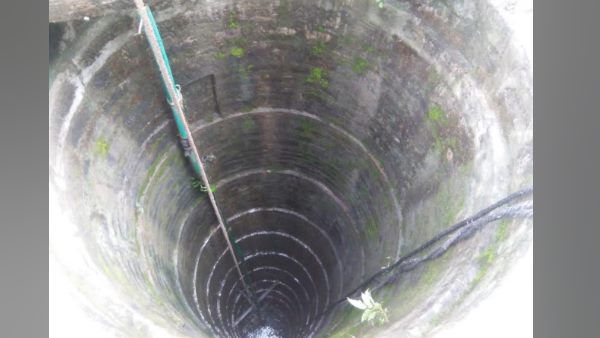 three died from poisonous gas in well three died from poisonous gas in well