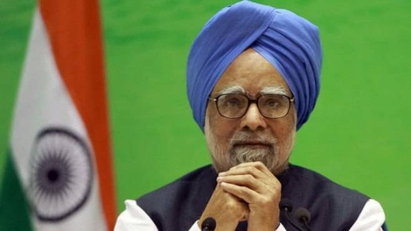 मनमोहन सिंह पर किया पलटवार