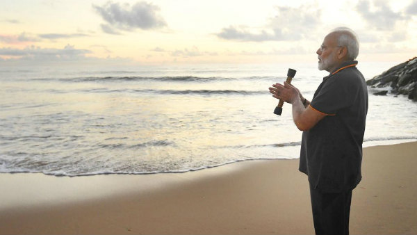 pm modi has shared a poem on twitter, the idea of which originated on the beach in mahabalipuram pm modi has shared a poem on twitter, the idea of which originated on the beach in mahabalipuram