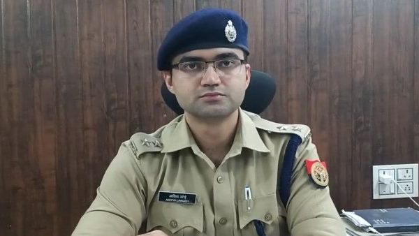 बंद पड़े मकानों में अनैतिक गतिविधियों का आरोप