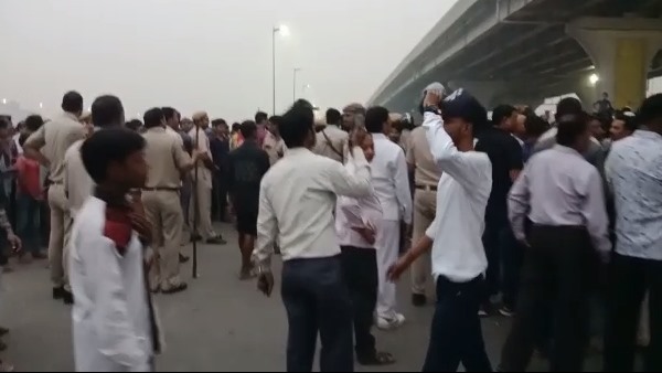 17 years adarsh shot dead by mafias in Adarsh Nagar of Delhi 17 years adarsh shot dead by mafias in Adarsh Nagar of Delhi