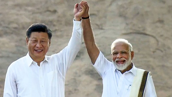 हटाने की कोशिश रही नाकाम, 7 हाथी भी नहीं हिला पाए ये पत्थर