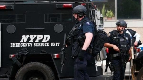 several dead and 3 wounded in Brooklyn New York shooting several dead and 3 wounded in Brooklyn New York shooting