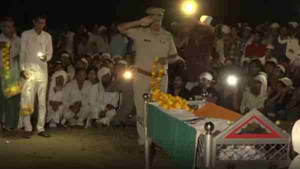 bsf martyr jawan Khurshid Ahmed funeral in his Raipur village bsf martyr jawan Khurshid Ahmed funeral in his Raipur village